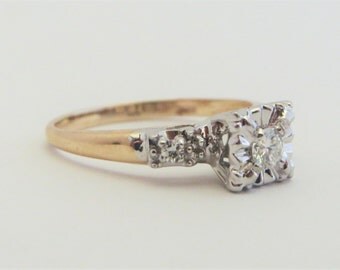 Vintage Diamond Engagement Ring Art Deco Two Tone 14k White Gold 14k Yellow Gold Filgree Ring Illusion Setting 0.14ct Center Diamond