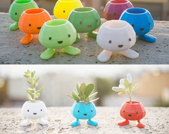 Oddish Planter, Pokemon, july 4th, oddish, 3D Printed Planter, Pocket Animal,Adorable, cute, monster, geekery, Pikachu