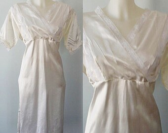 1940s Ivory Satin Nightgown with Panties, 1940s Lingerie, Vintage Nightgown, Vintage Panties, Satin Nightgown, Satin Panties