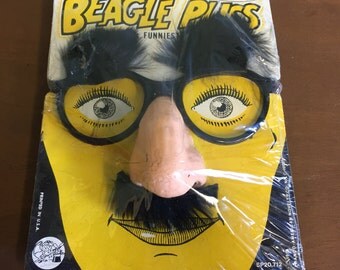 1976 Franco's Deluxe Beagle Puss Disguise New in Package
