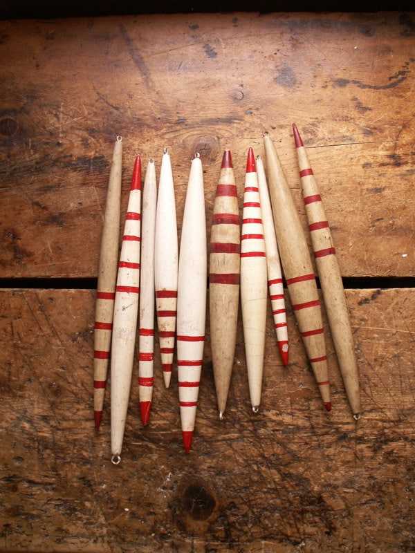 16x Vintage Cork Fishing Floats Classics.Life