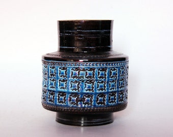 Hand Built Italian Rimini Blu Mid-Century Vase - Bitossi 60s