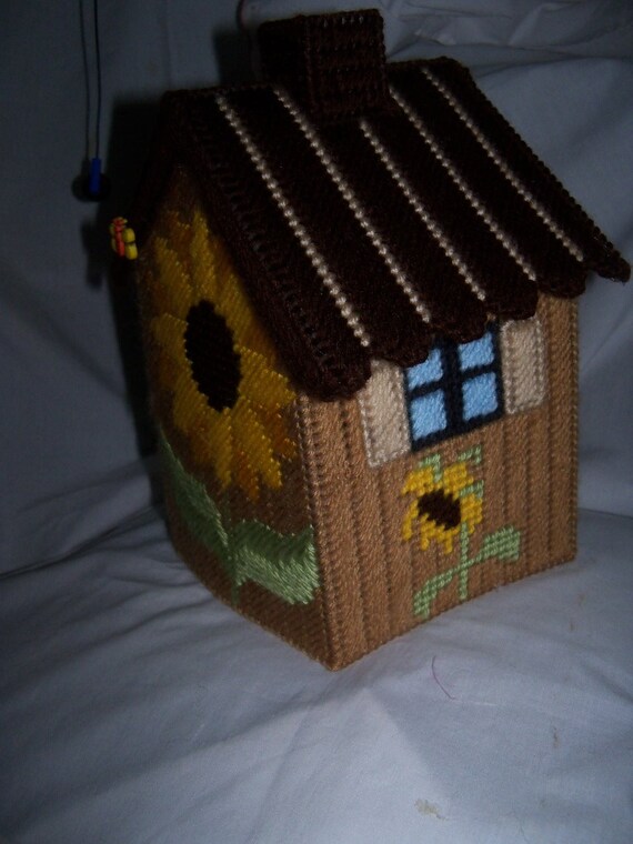 Sunflower Birdhouse Tissue Box Cover by twobrotherscraft on Etsy