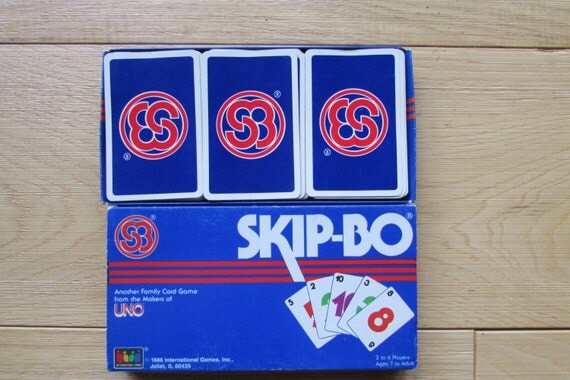 Skip-Bo Uno Card GAme