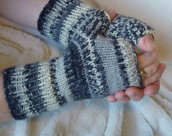 Fingerless Wollen Warmers / Wrist Warmers