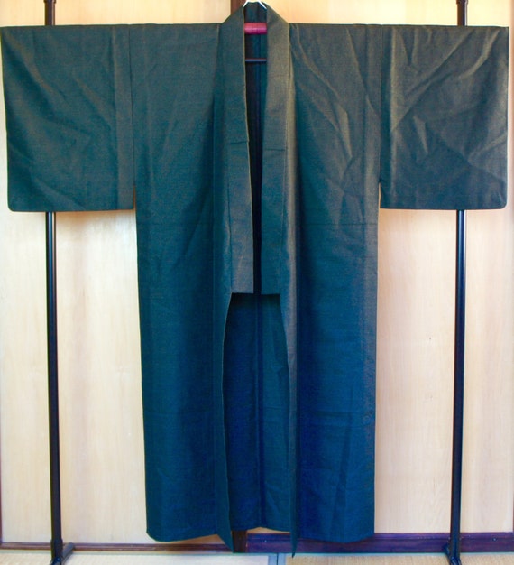 Japanese mens kimono dark green Vintage wool kimono by SalzTokyo