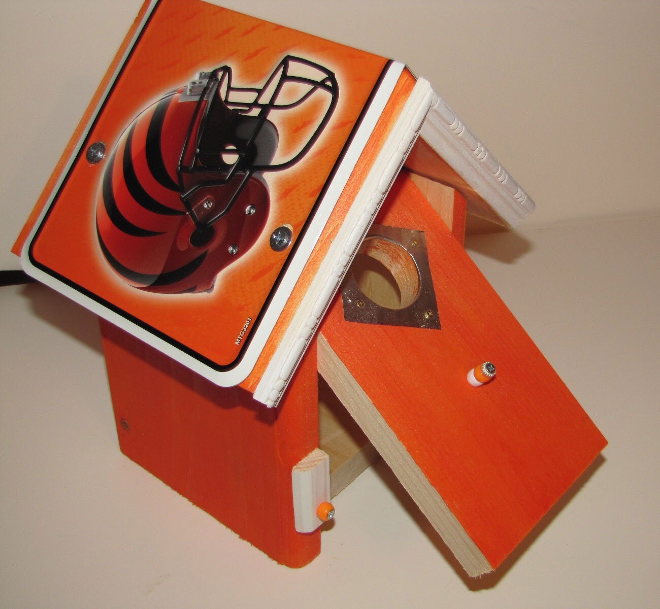Cincinnati Bengals birdhouse NFL License Plate Birdhouse