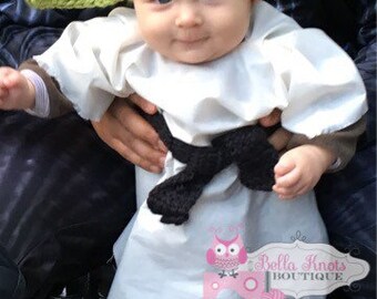 Baby Yoda Hat Set, Baby Yoda Costume SET (3piece), crochet baby photo prop, baby halloween costume hat, infant yoda, SALE for limited time!