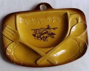 Vintage British retro ceramic spoon rest or wall hanging 1980s Guernsey, kitchen home decor
