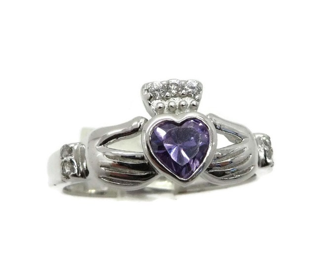 Amethyst Claddagh Ring, Vintage Sterling Silver Ring, Irish Ring, Size 6, FREE SHIPPING
