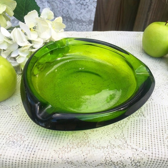 Large Atomic Green Glass Ashtray Retro Art Glass Emerald