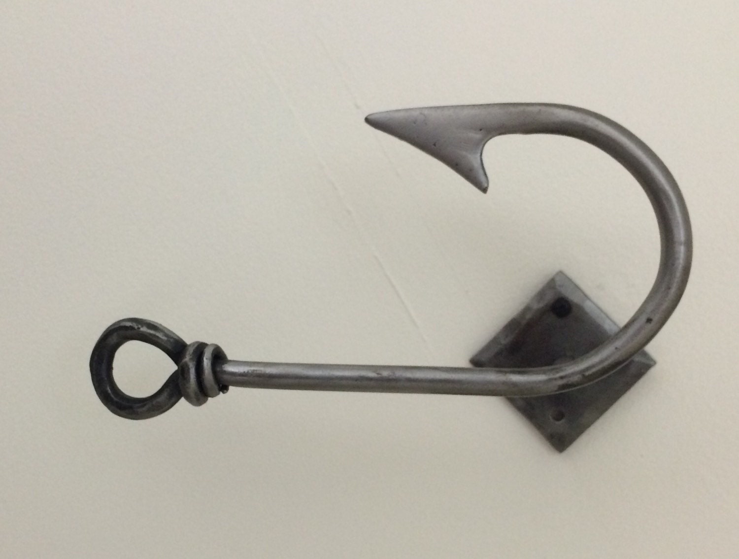 toilet paper holder fishing hook tissue holder by