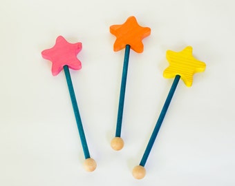 Wooden magic wand, star wand by l'Atelier Cheval de bois