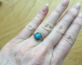 Delicate Turquoise Ring -- 740