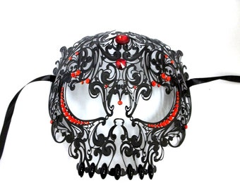 Skull Mens Masquerade Mardi Gras Metal Filigree Mask
