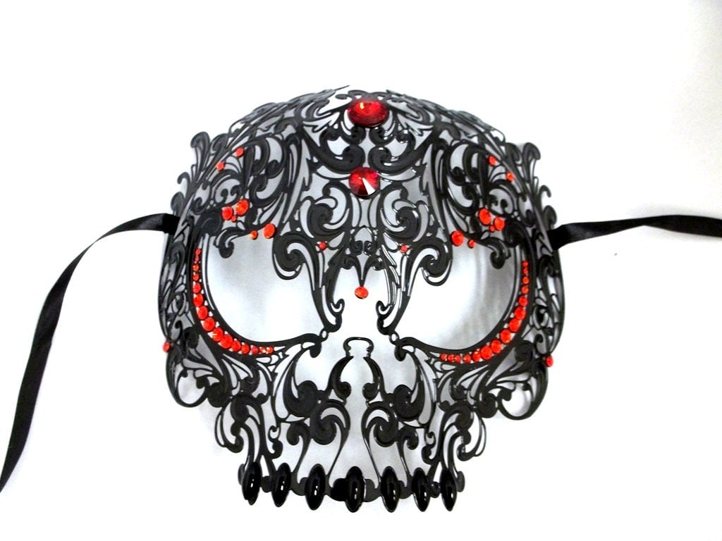 Skull Mens Masquerade Mardi Gras Metal Filigree Mask