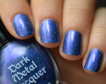 Ailurophile - Violet shimmer with flakes (11ml)