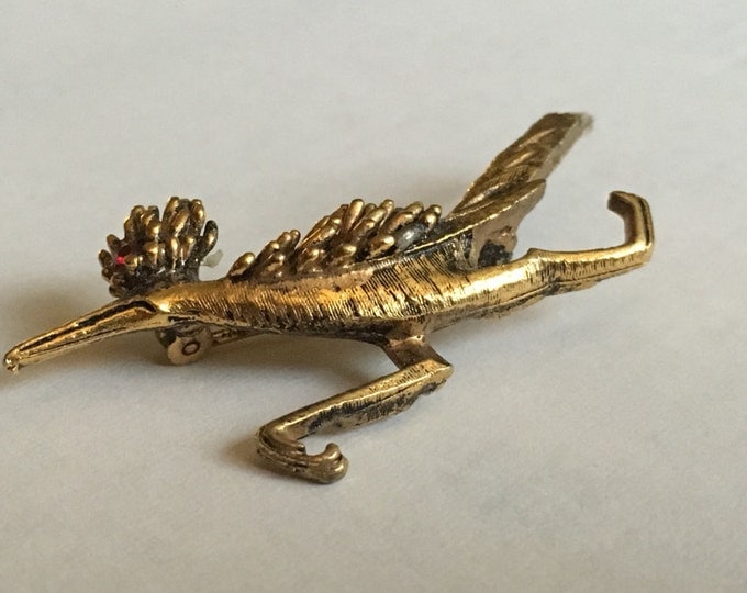 Storewide 25% Off SALE Vintage Gold Tone Petite Roadrunner Cocktail Brooch Pin Featuring Red Rhinestone Birds Eye Accent