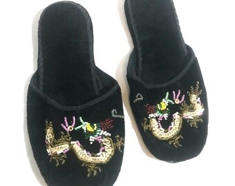 1940's Slippers | Black Velvet Beaded Oriental Dragon Slippers | Size: 5