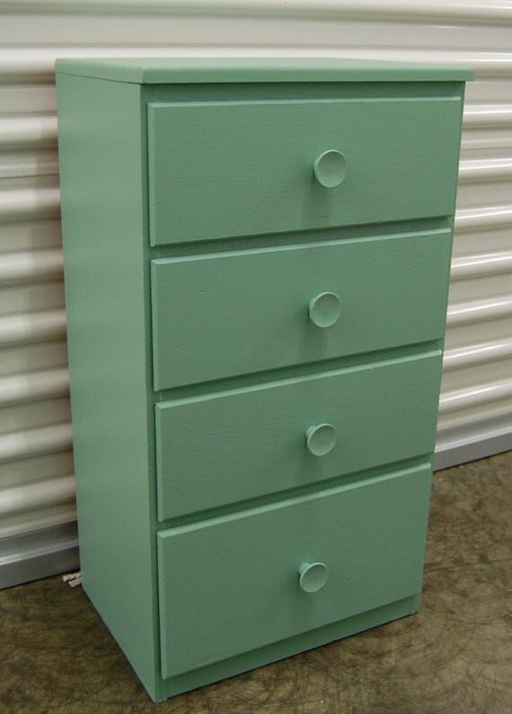 Small Four Drawer Dresser or End Stand