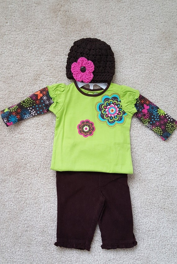 Baby Girl Hippy Print Outfit by SnuggleBuggleCrochet on Etsy