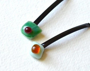 Glass Bobby Pins, Unique Hair Pins, Handmade Hair pins, glass Hair Pin, Accent Pin, Unique Bobby Pin, glass accessories, hair jewelry