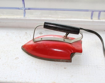 Vintage 1950s Toy Electric Iron Laundry Room Decor