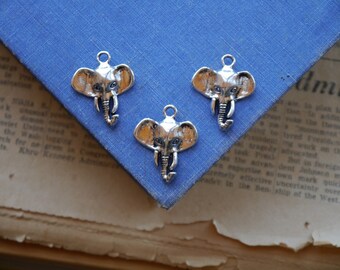 10 pcs Retro Antique Silver Elephant Charms 26mm (SC774)