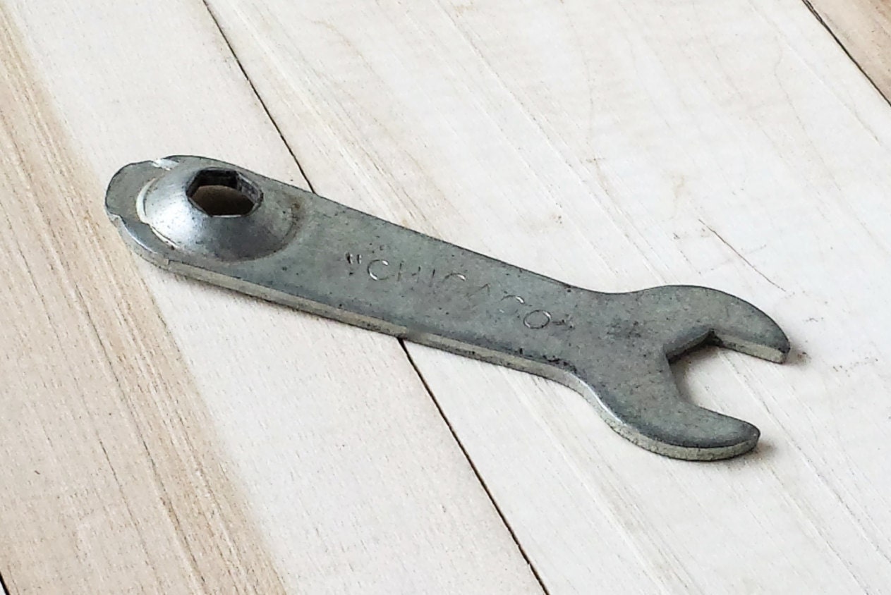 Vintage skate key Chicago Skate Key Vintage Keyskate wrench