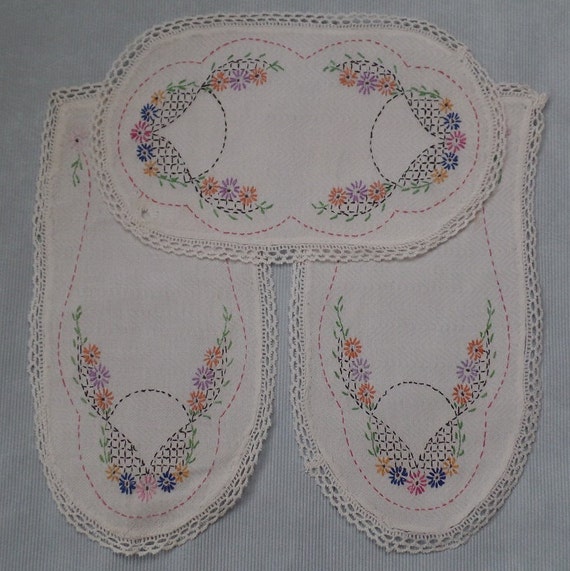 Embroidered 3 Piece Dresser Scarf Set Matching by SimplifyMyWorld