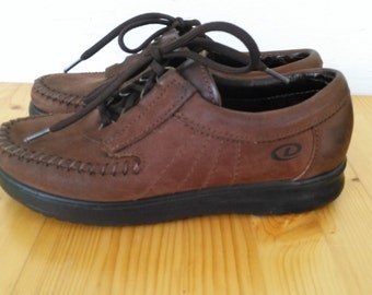 dexter walking shoes