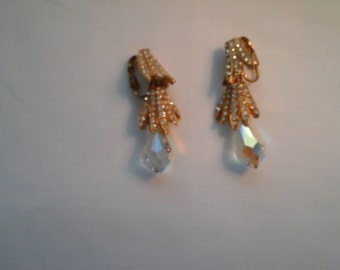 Teardrop gold earrings with crystal and rhinestones