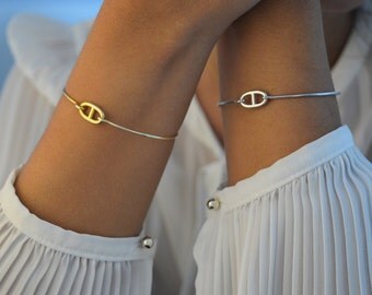 Solid gold bracelet Θ, Greek letters svg, brecelet gold, initial bracelet, 14k gold bracelet, best friendgift, best friend birthday gift