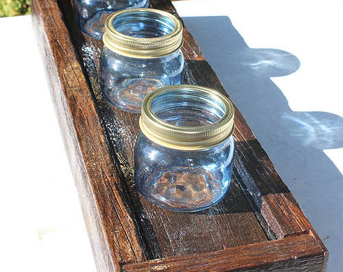 Barn Wood Mason Jar Centrepiece