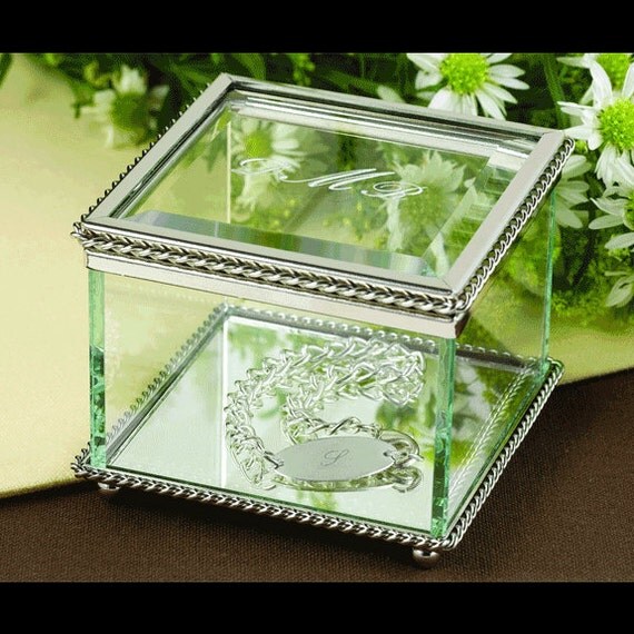 Engravable Glass Jewelry Box, Beaded Trinket Box, Personalized Jewelry Box, Personalized Glass, Glass Jewelry Box, Glass Box Il_570xn