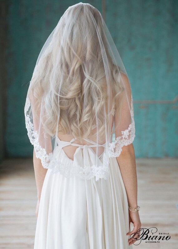 SALE Mantilla Wedding Veil Single layer Lace Wedding by Bianoco