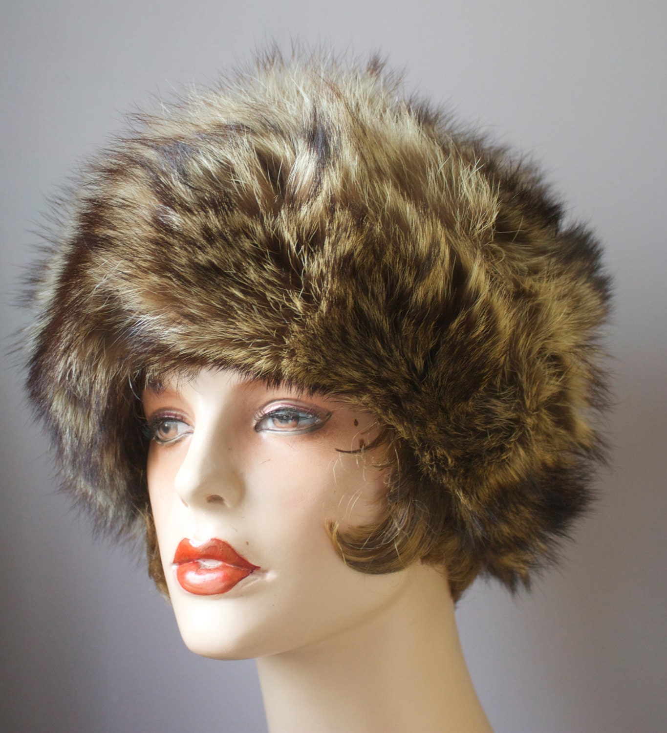 Racoon ladies winter fur hat – Haute Juice