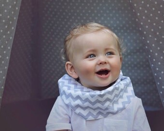 Infinity scarf - grey herringbone