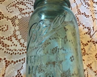 Ball Perfect Mason Jar no. 7 Blue Green 1920's