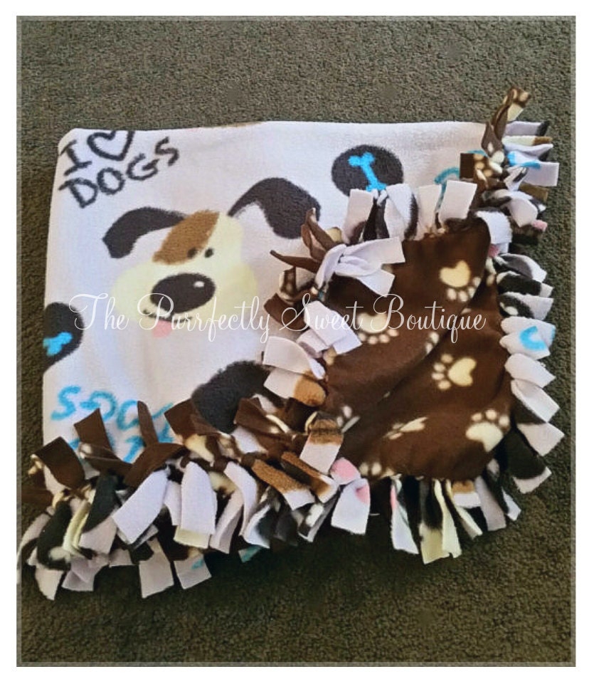Fleece Dog Blanket I Love Dogs Brown & Ivory Dogs on a