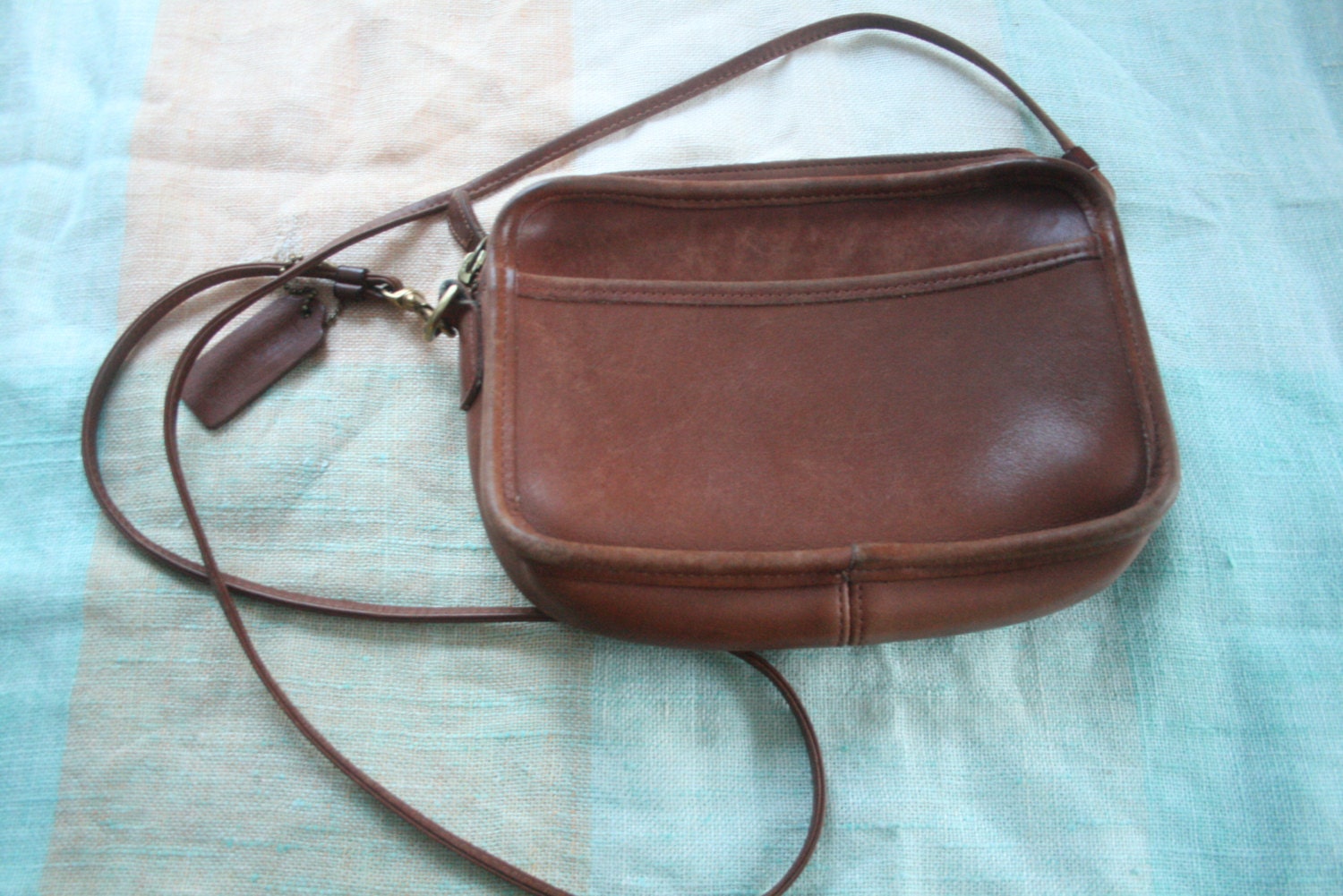 Vintage Brown Leather Coach Purse // British Tan Leather Bag