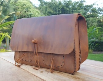 13" Macbook Messenger Bag // 13" Laptop Messenger Bag // 13" Laptop Bag // Satchel // Handmade Leather Satchel // Handmade Messenger Bag