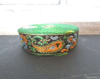 Green and Gold Trim Vintage Embroidered Sewing Trim 3 Yards
