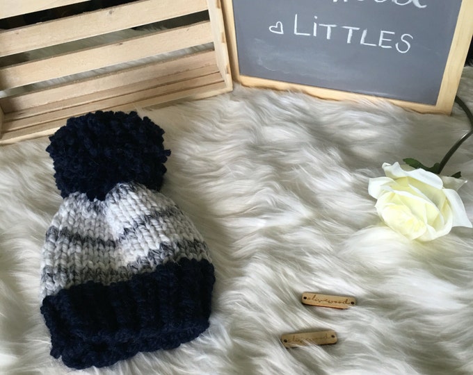 Knit Slouchy Newborn-toddler kids Baby Beanie Hat With Large Pom Pom//THE MICK//in Navy and Marble