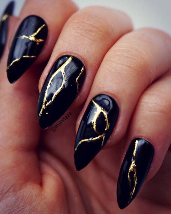 BLACK KINTSUGI Luxury Press On Nails