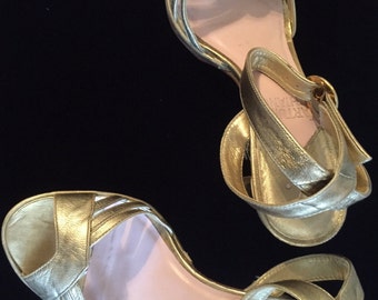 Vintage Gold Leather ankle strap 1950's shoes