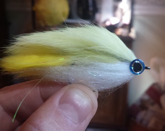 Rabbit strip streamer, fly fishing flies, streamer, fishing, bass fly, baitfish, bass flies, fly fishing flies