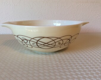 Vintage Cinderella Bowl 444 Gold Scroll 4 Qt #18