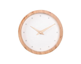 minimalist bamboo clock