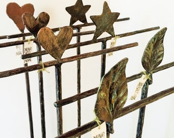 Necklace Holder with Topper - 14 x 25 in. - NT5T